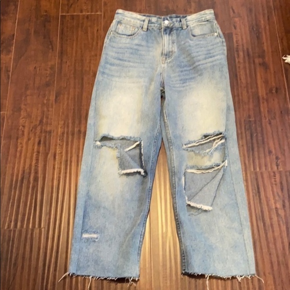 PRETTY LITTLE THING JEANS RIPPED SIZE UK 8
